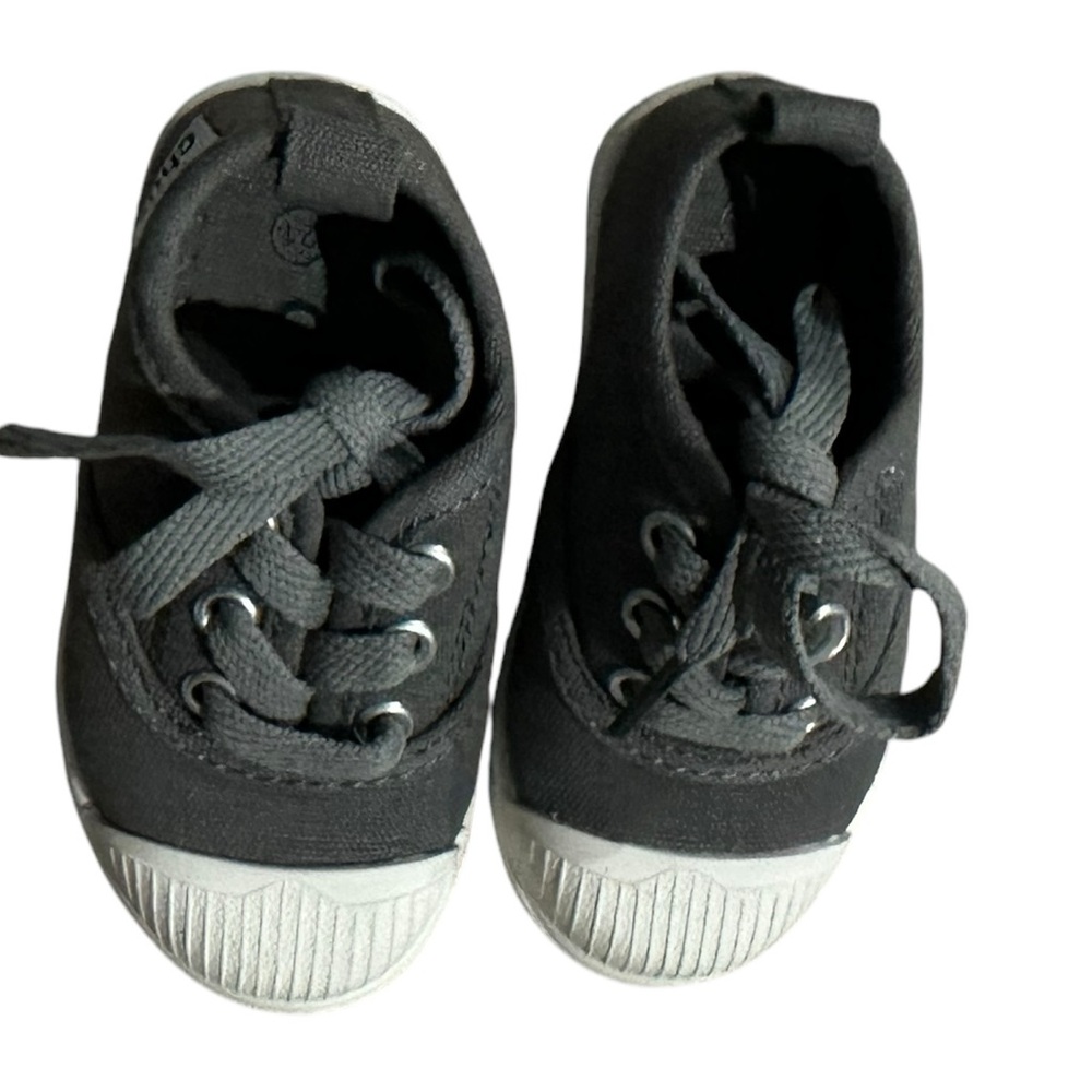 NWOT CHUS BABY SHOES